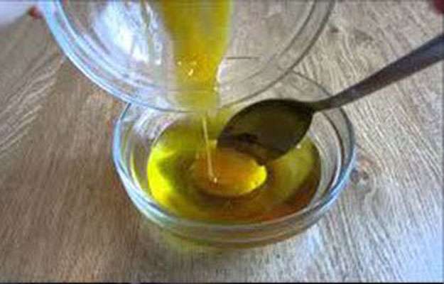RevContent Ad Example 42177 - Heart Surgeon: Throw Out Your Olive Oil Now (Here's Why)