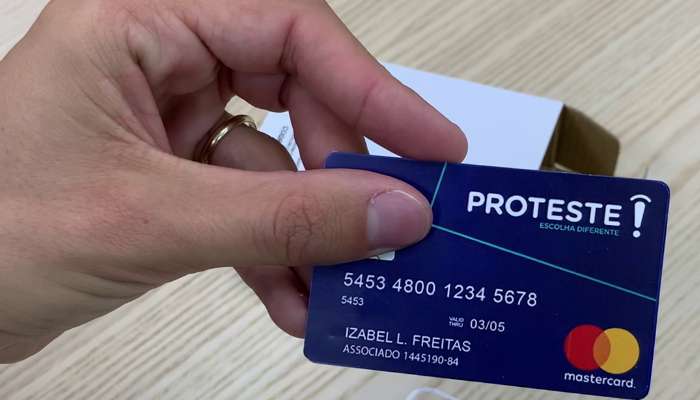Taboola Ad Example 50424 - Como Os Brasileiros Estão Conseguindo Um Cartão Mastercard Sem Anuidade Por R$1,99?