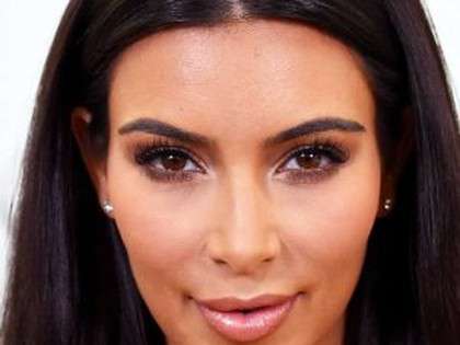 RevContent Ad Example 42595 - Kim Kardashian's Net Worth And How She Made Her Money