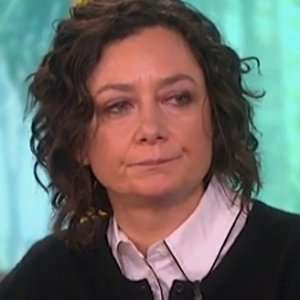 Zergnet Ad Example 67195 - The Real Reason Sara Gilbert Is Leaving 'The Talk'