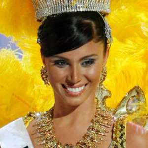 Zergnet Ad Example 49999 - Ex-Miss Uruguay Fatimih Davila Sosa Found Hanged