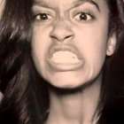 Zergnet Ad Example 50704 - The Truth About Malia Obama