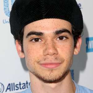 Zergnet Ad Example 54381 - Cameron Boyce's Tragic Cause Of Death Confirmed
