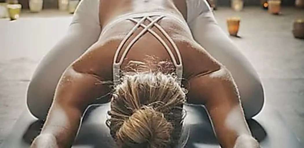 Outbrain Ad Example 52279 - Chiropractors Baffled: Simple Stretch Relieves Years Of Back Pain (Watch)