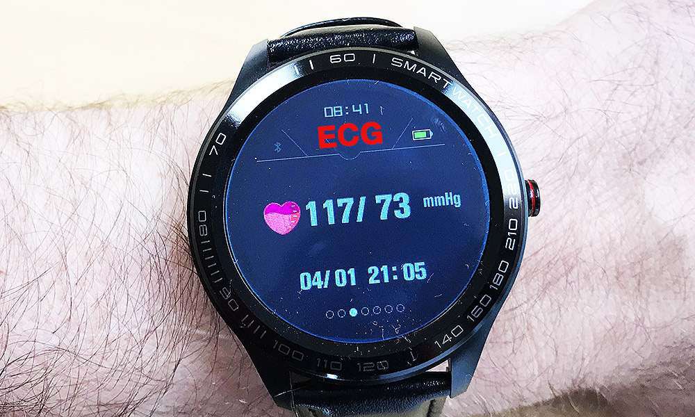 Taboola Ad Example 36278 - Seniors In Russian Federation Should Be Wearing This Amazing New ECG Smartwatch