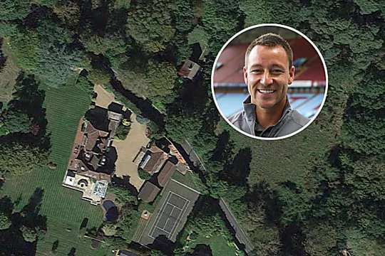 Outbrain Ad Example 41495 - English Soccer Star John Terry Buys £4.35 Million Country Manor