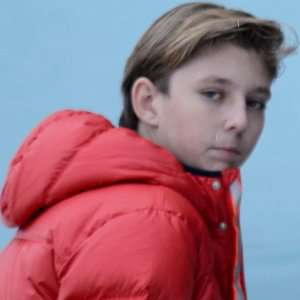 Zergnet Ad Example 61901 - The Truth About Barron Trump