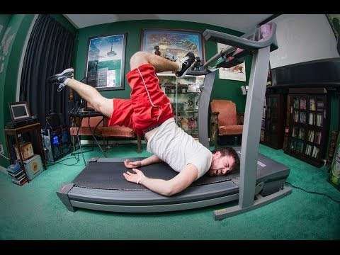 RevContent Ad Example 65642 - 18 People Who Should Be Banned From The Gym - TimeToBreak