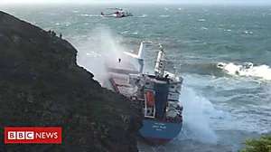 Outbrain Ad Example 48196 - Dramatic Storm Rescue As Ship Hits Cliff