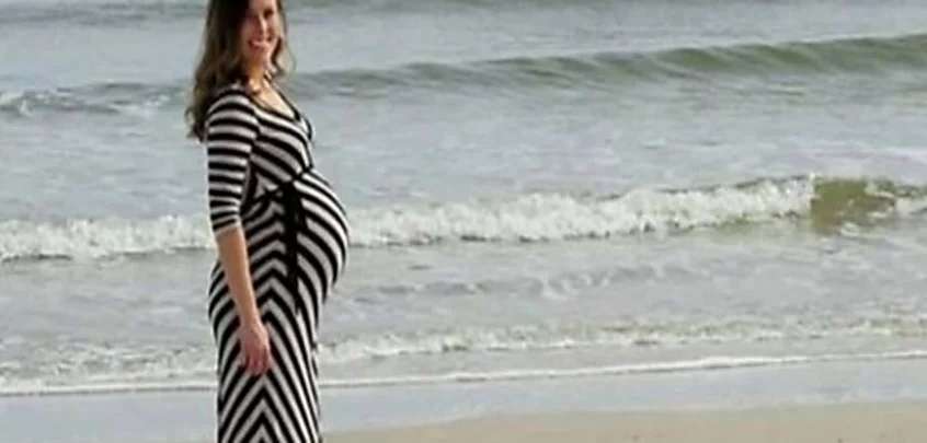 Outbrain Ad Example 42376 - This Man Took A Photo Of His Pregnant Wife And It Went Viral. Can You See Why?