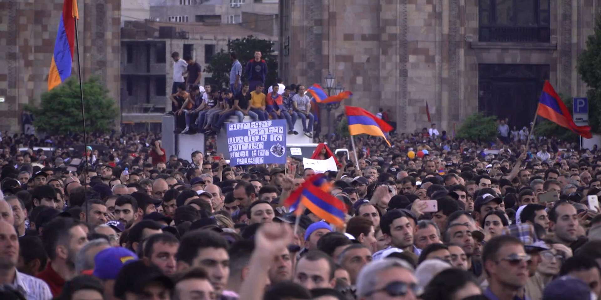 Taboola Ad Example 54236 - A Year After Armenia's 250,000-person Revolution, Prime Minister Nikol Pashinyan Explains What Comes Next For The Country