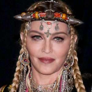 Zergnet Ad Example 58563 - Why Fans Are Freaking Out Over Madonna's BehindPageSix