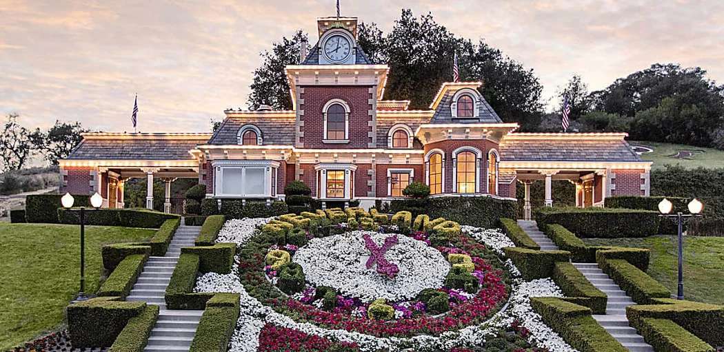 Outbrain Ad Example 52498 - Michael Jackson’s ‘Neverland’ Relists For $31 Million—Or 70% Off