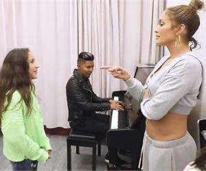 Content.Ad Ad Example 50702 - Jennifer Lopez’s 11-Year-Old Daughter Emme’s Singing May Shock You!