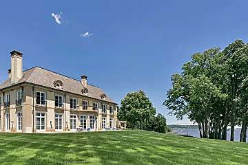 Outbrain Ad Example 36068 - Jon Bon Jovi’s 18,000-Square-Foot New Jersey Mansion Comes Complete With A Music Studio And Private Pub