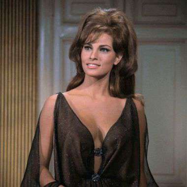 Yahoo Gemini Ad Example 34195 - Raquel Welch Is 81, And Still Turning Heads