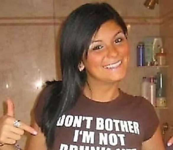Outbrain Ad Example 41221 - [Photos] T-Shirts That Went Totally Wrong