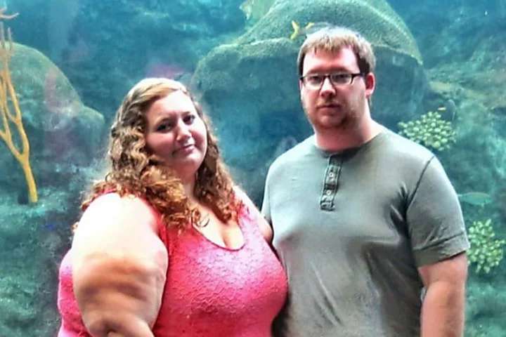 Outbrain Ad Example 41696 - [Pics] Couple Makes A Bet: No Eating Out, No Cheat Meals, No Alcohol. A Year After, This Is What They Look Like