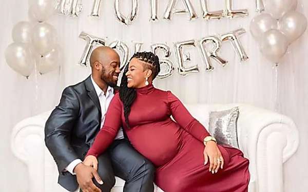 Outbrain Ad Example 57595 - [Pics] Couple Thought They Are Having A Baby. Husband Faints When Doctors Tell Him What It Is