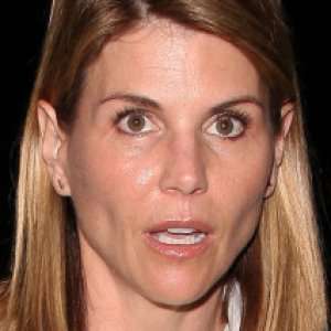 Zergnet Ad Example 65770 - Lori Loughlin's Bribery Scandal May Be Worse Than We Thought