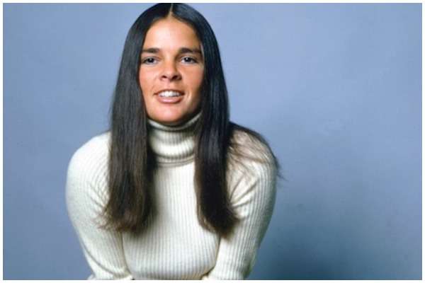 Taboola Ad Example 66998 - Ali Macgraw Is Almost 80 & How She Lives Now Will Make You Especially Sad
