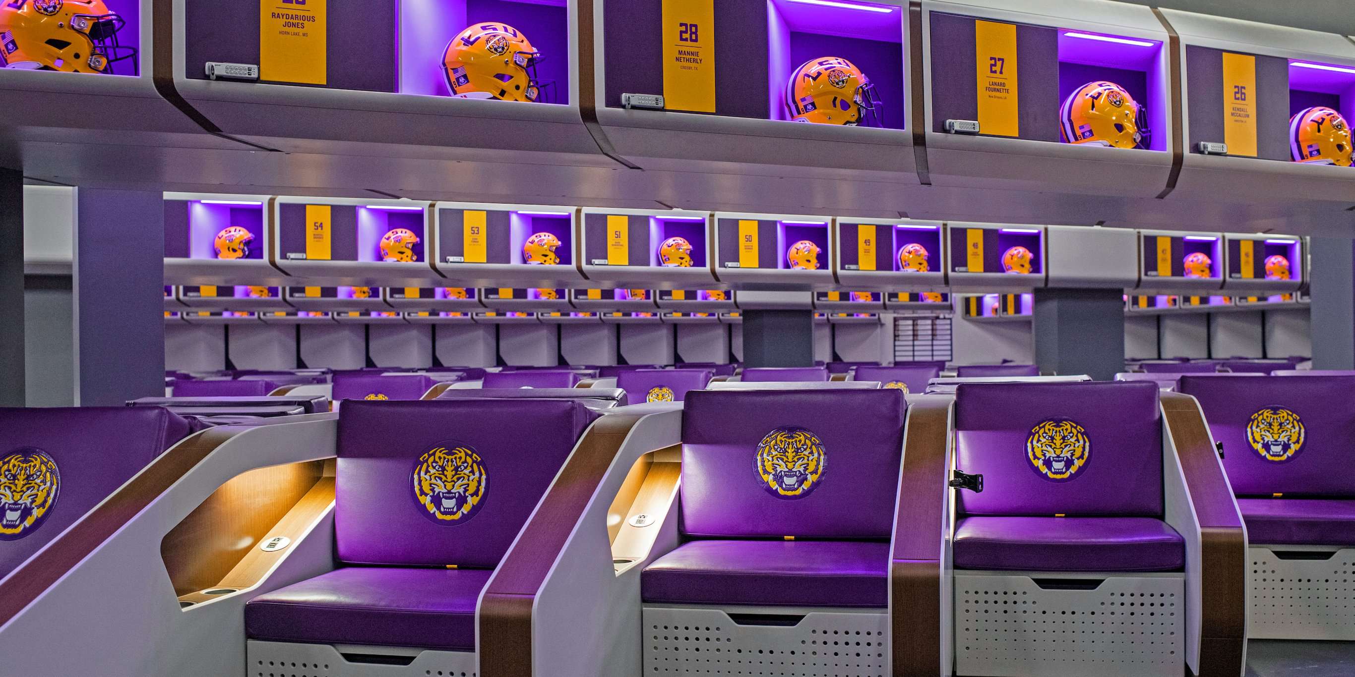 Taboola Ad Example 58182 - LSU's Football Team Has A New $28 Million Locker Room — Complete With Sleep Pods, A Pool, And A Mini Theater