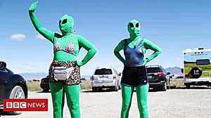 Outbrain Ad Example 40987 - Alien Enthusiasts Attend 'Storm Area 51' Event