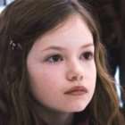 Zergnet Ad Example 50158 - Renesmee From 'Twilight' Is 18 Now And Unrecognizably Gorgeous