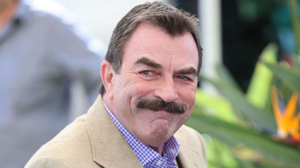 Taboola Ad Example 63318 - Tom Selleck Lives In A Gorgeous Mansion With His Special Partner