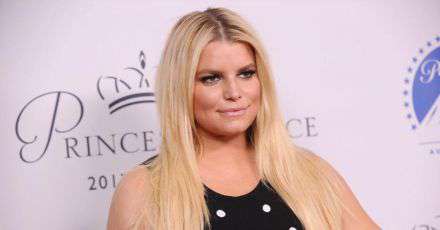 Yahoo Gemini Ad Example 56150 - Jessica Simpson Comes Out Of Hiding & Shocks Fans