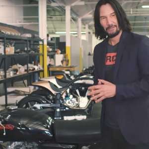 Zergnet Ad Example 48821 - Keanu Reeves Takes Us On A Tour Of His Bike CollectionRideapart.com