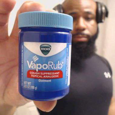 Yahoo Gemini Ad Example 47107 - The VapoRub Trick Everyone Should Know About