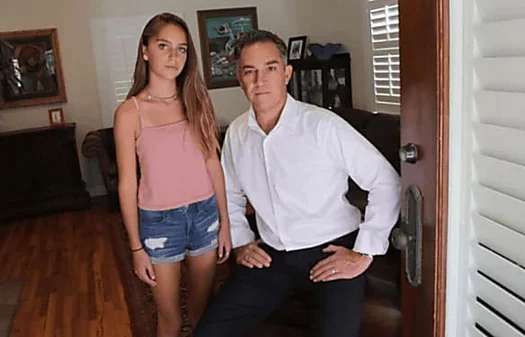 Outbrain Ad Example 47098 - [Photos] School Expels Teen Over Outfit, Regrets It When They See Who Dad Is