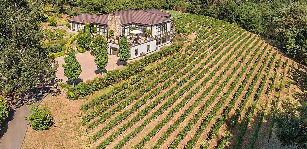 Outbrain Ad Example 43892 - This Eight-Acre Compound In California’s Napa Valley Comes With A Winery Permit
