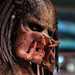 Zergnet Ad Example 61063 - Actor Who Plays The Predator Is Gorgeous In Real Life