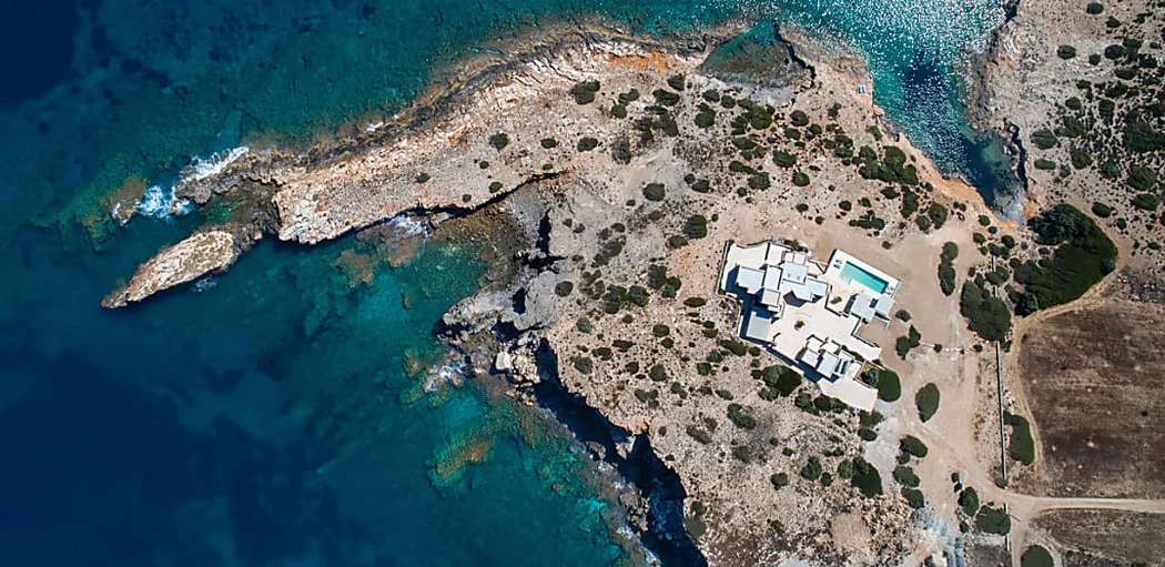 Outbrain Ad Example 48371 - A Greek Home So Remote It’s Almost Like Having Your Own Private Island