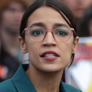 Zergnet Ad Example 64289 - Ex-Greenpeace President Has Brutal Words For Ocasio-Cortez