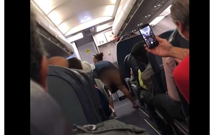 Taboola Ad Example 53404 - Allegedly Drunk Woman Shocks Passengers By Twerking On Flight To Orlando (VIDEO)