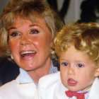 Zergnet Ad Example 50793 - Doris Day's Grandson Says He Wasn't Allowed To See Her