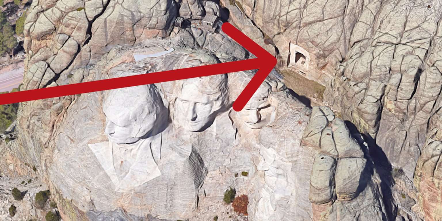 Taboola Ad Example 63668 - There's A Secret Room Behind Mount Rushmore That's Inaccessible To Tourists